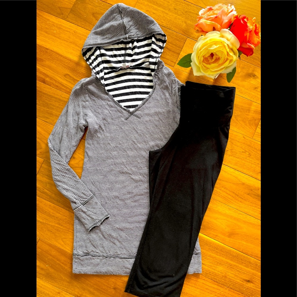 A Pea in the Pod Maternity outfit